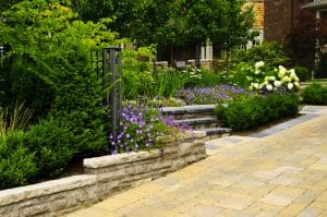 Read more about the article Does a Retaining Wall Need a Footing?